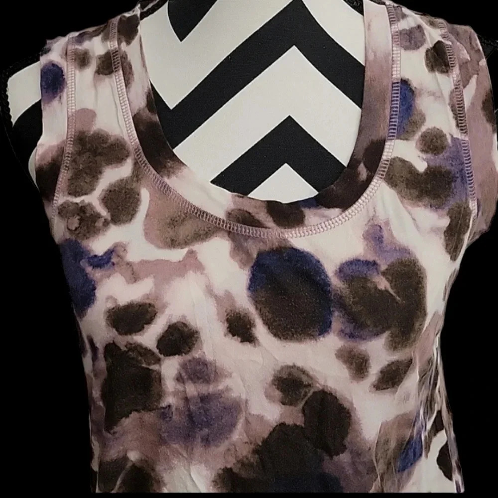 Simply Vera Vera Wang Tank - Picture 2 of 3